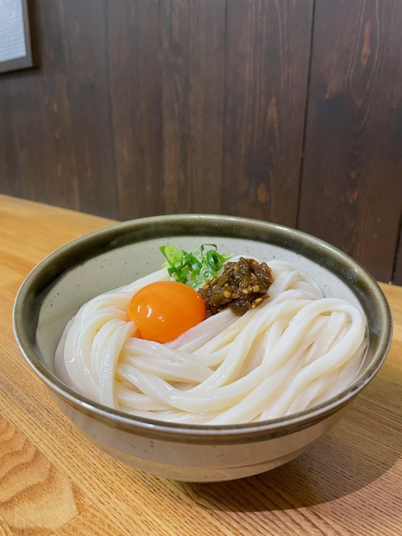 大人気　ひやたまとうがらしうどん